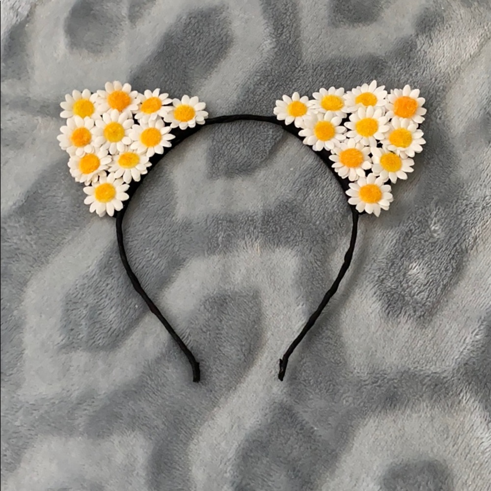 Flower cat ears
